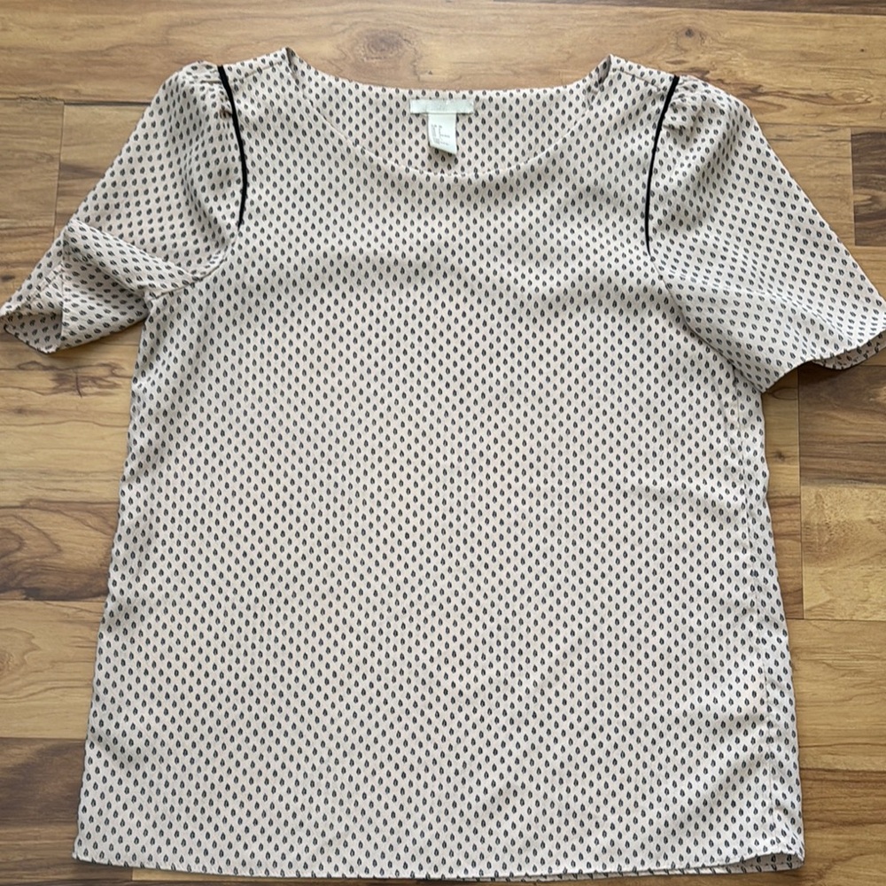 H&M Light Pink and Black Blouse